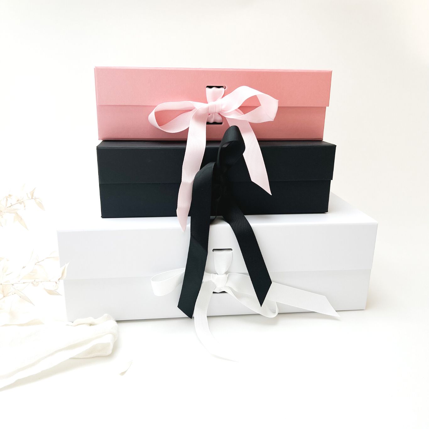 Geschenkbox HELLO-BABY personalisiert das doppelte Plottchen®