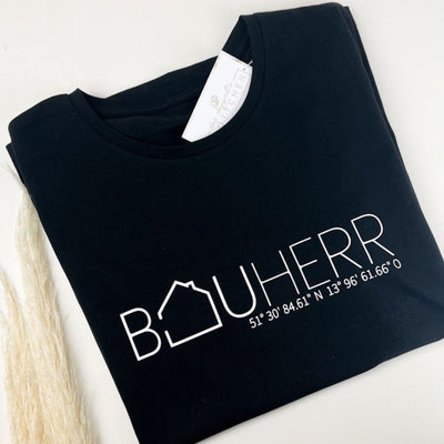 T-Shirt BAUHERR & KOORDINATEN personalisiert das doppelte Plottchen®