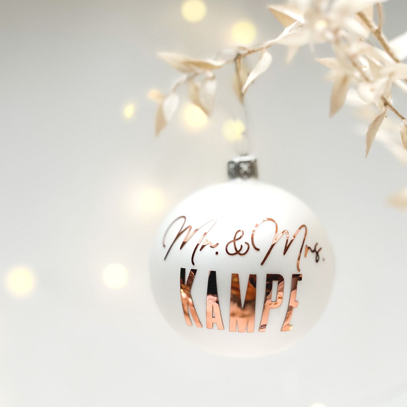 Weihnachtsbaumkugel MR&MRS + NAME personalisiert das doppelte Plottchen®